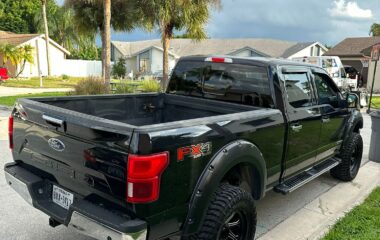 2019 FORD F150 LARIAT DIESEL